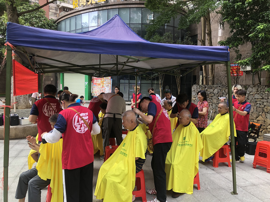 廣西社會實踐美發(fā)，專業(yè)技術(shù)受稱贊