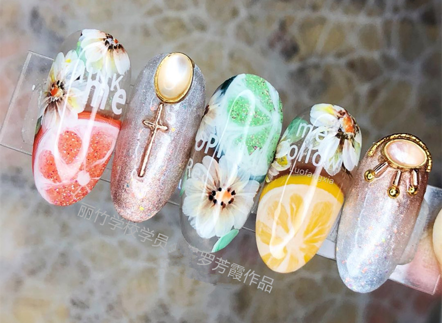 南寧美甲課堂：花卉水果美甲