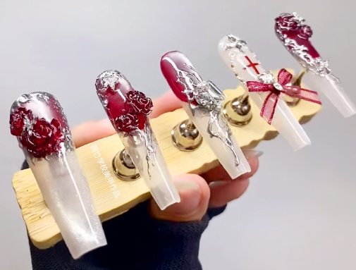 哥特風(fēng)美甲的特點，廣西美甲專業(yè)教學(xué)解